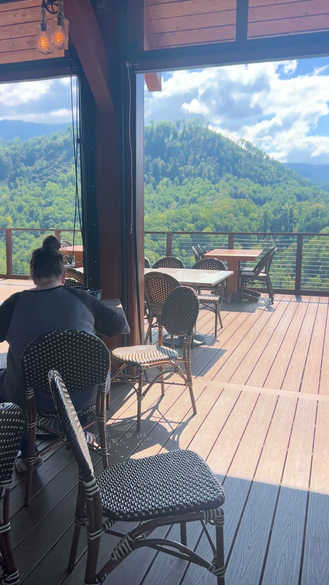 Terraza de Cliff Top en Anakeesta con vistas a las Smoky Mountains