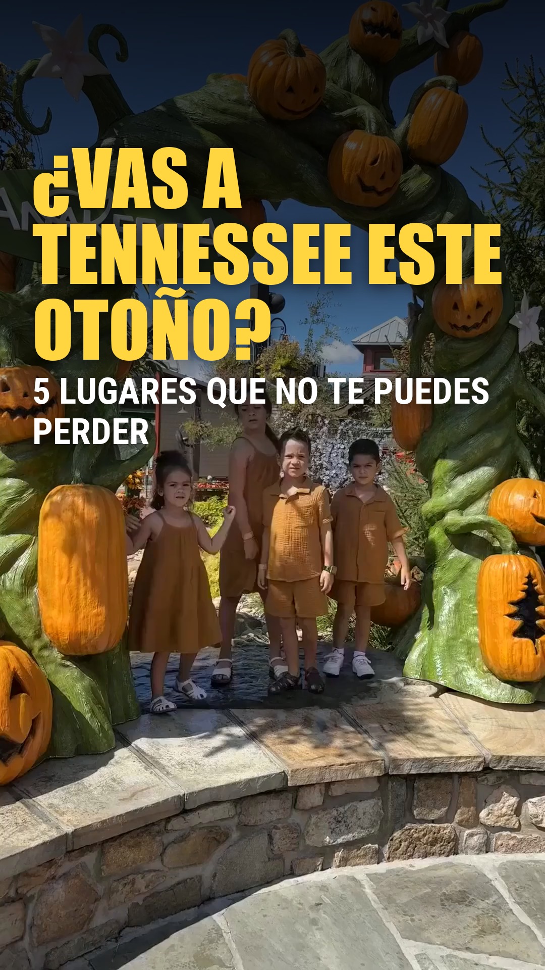 Arco de calabazas en Anakeesta durante el viaje familiar de Yane a Tennessee